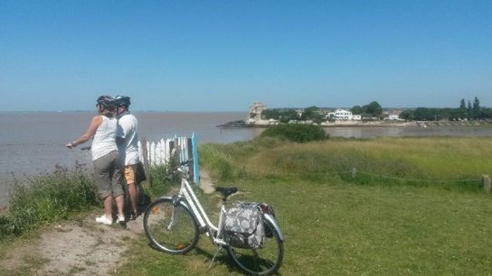 70 km de pistes cyclables ouverts en Charente-Maritime - France 3 Poitou-Charentes