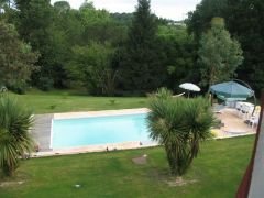 Côte Basque,Bayonne location d'une maison avec accés à la piscine chauffée des le 24/5