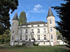 CHATEAU LES VALLEES