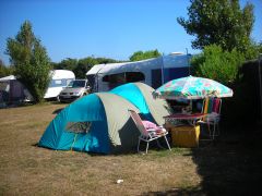 tente et caravane au camping La Padrelle