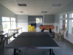 billard, baby-foot, table de ping-pong